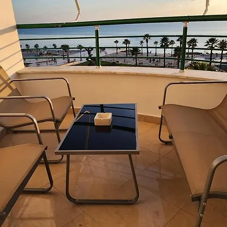 Lägenhet Green Apartment