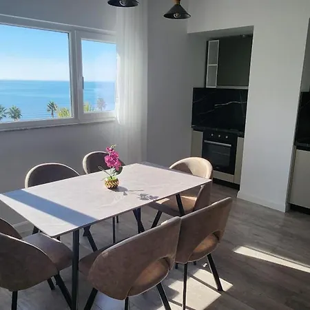 Apartament Green Apartment *