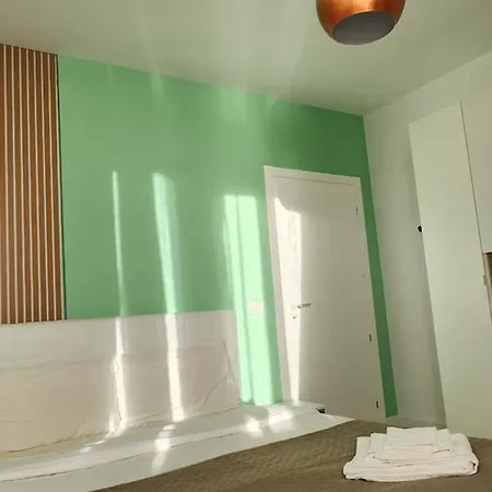Green Apartment *